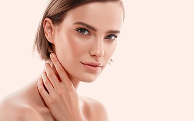 Tratamiento de medicina estética facial en Clínica Benzaquén Málaga