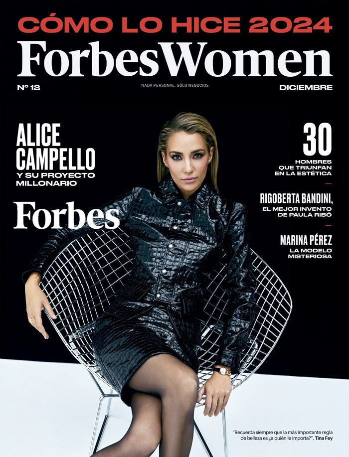 Portada de la revista Forbes Women con Alice Campello que destaca a los 30 hombres que triunfan en la estética.